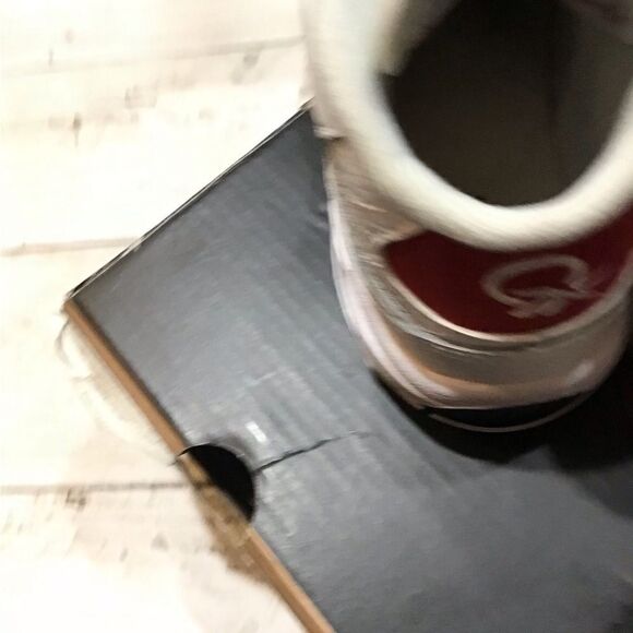 Boys Reebok Question Mid sneakers size 7 - Picture 2 of 7